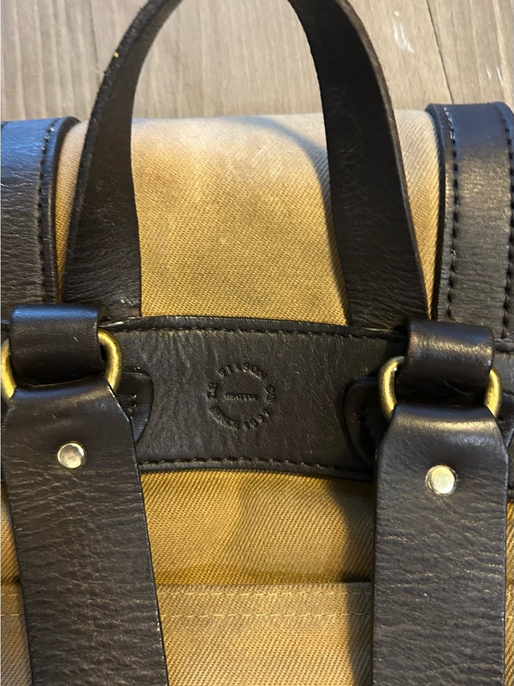 Filson Rugged Twill Rucksack - Picture 11 of 14